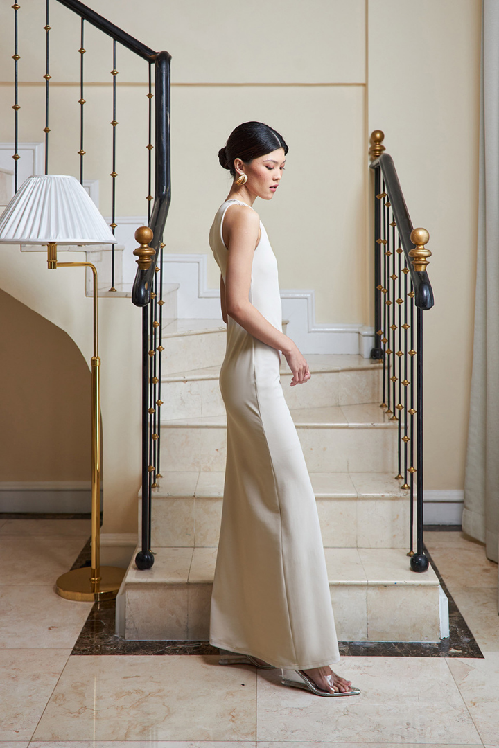 VALERIE SLEEVELESS MAXI DRESS - APRICOT