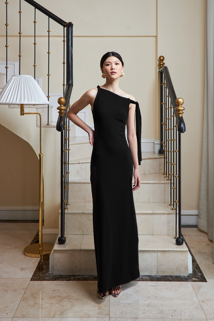 VALERIE SLEEVELESS MAXI DRESS - BLACK