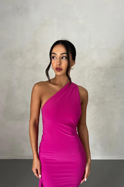 ESMERALDA OBLIQUE SHOULDER MAXI DRESS - ROSE - Red - M