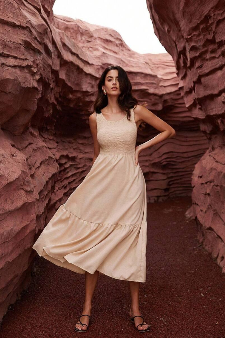 ROSALINE MAXI DRESS - BEIGE